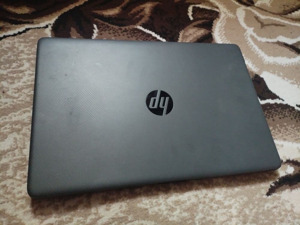 HP noutbuk sotiladi