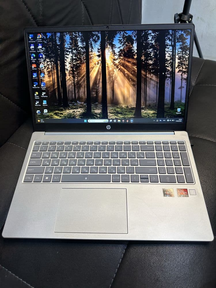 Hp Laptop 15  256/4