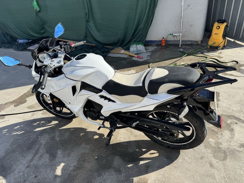 Lifan KPR 200 sotiladi