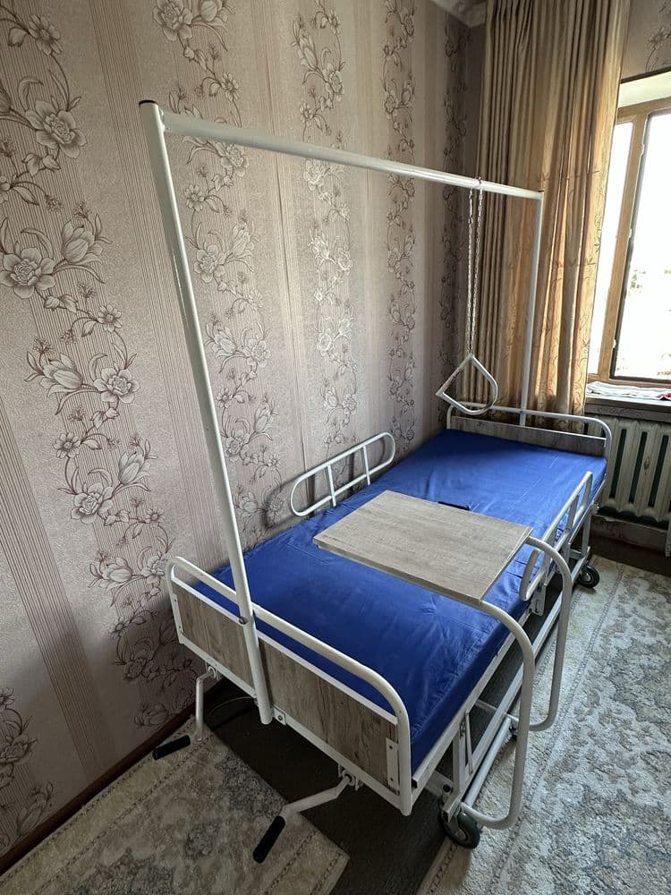 Кровать для лежащих больных