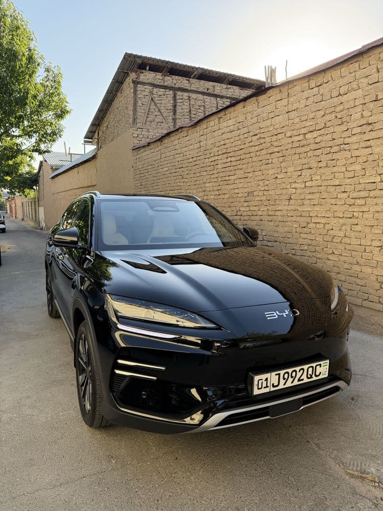 Byd Chempion Smart 605  Arenda
