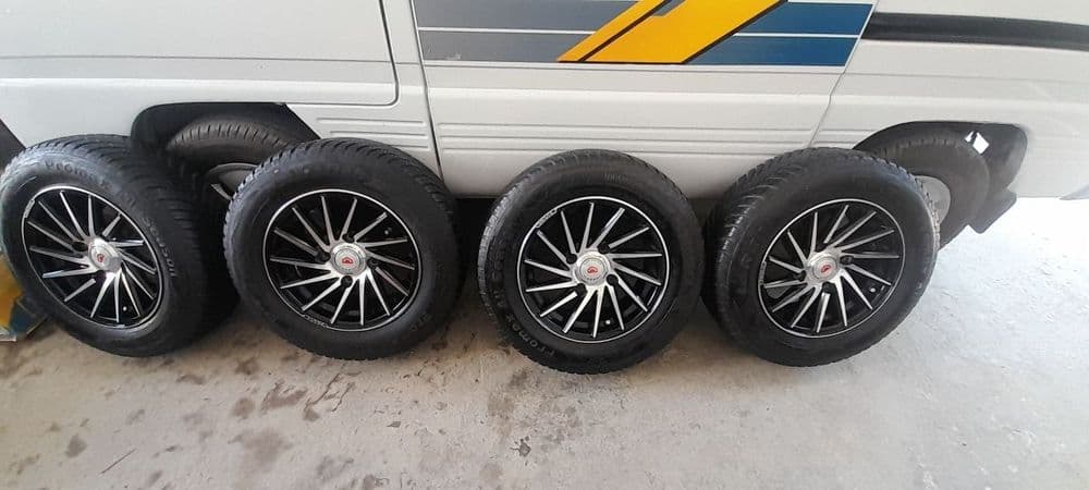 Диски баллон подходит дамаз лабо недавно купили в хорошем состоянии