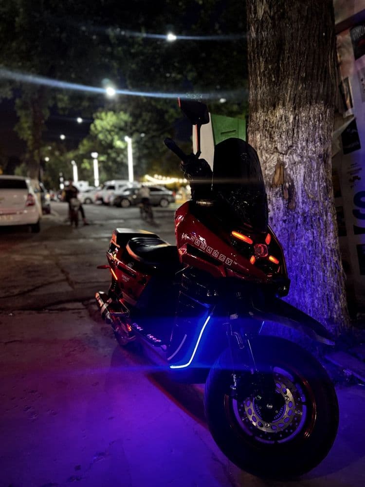 Mototsikl sotiladi