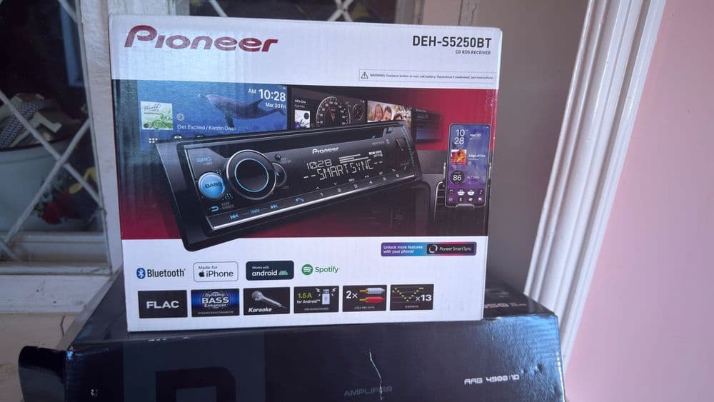 Pioneer 5250BT NEW