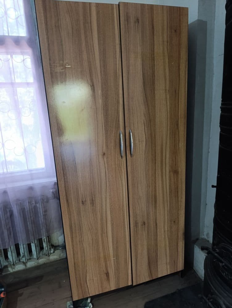 Продам шкаф платянной