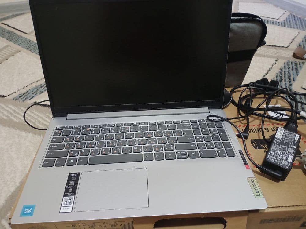 Noutbook Lenovo intel N4500