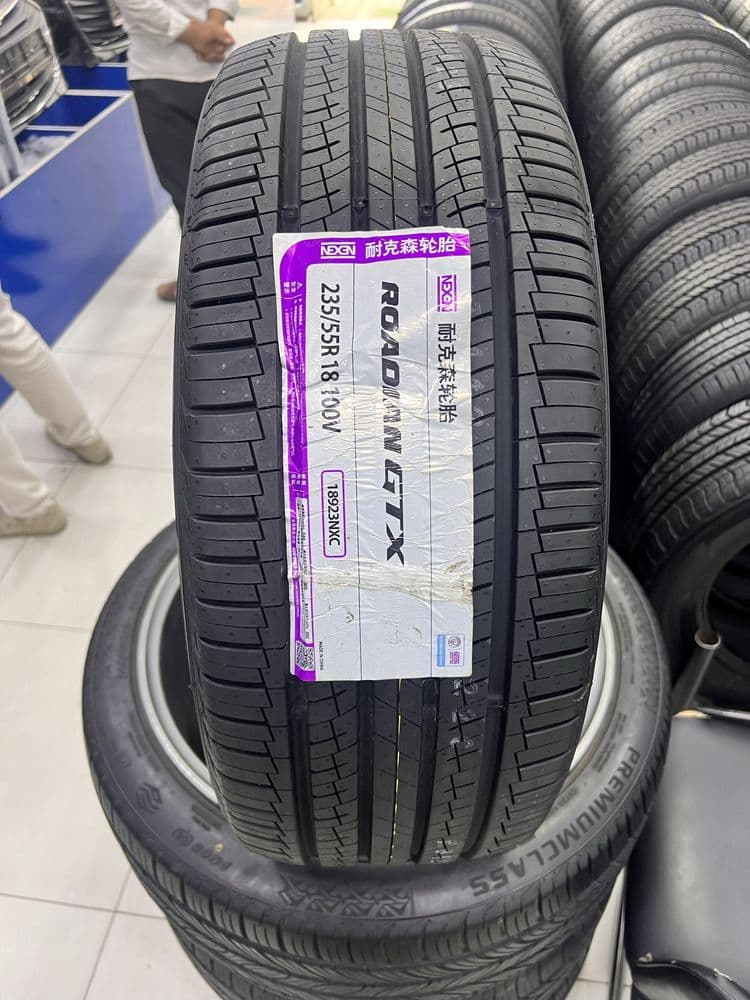 Nexen 235/55/18