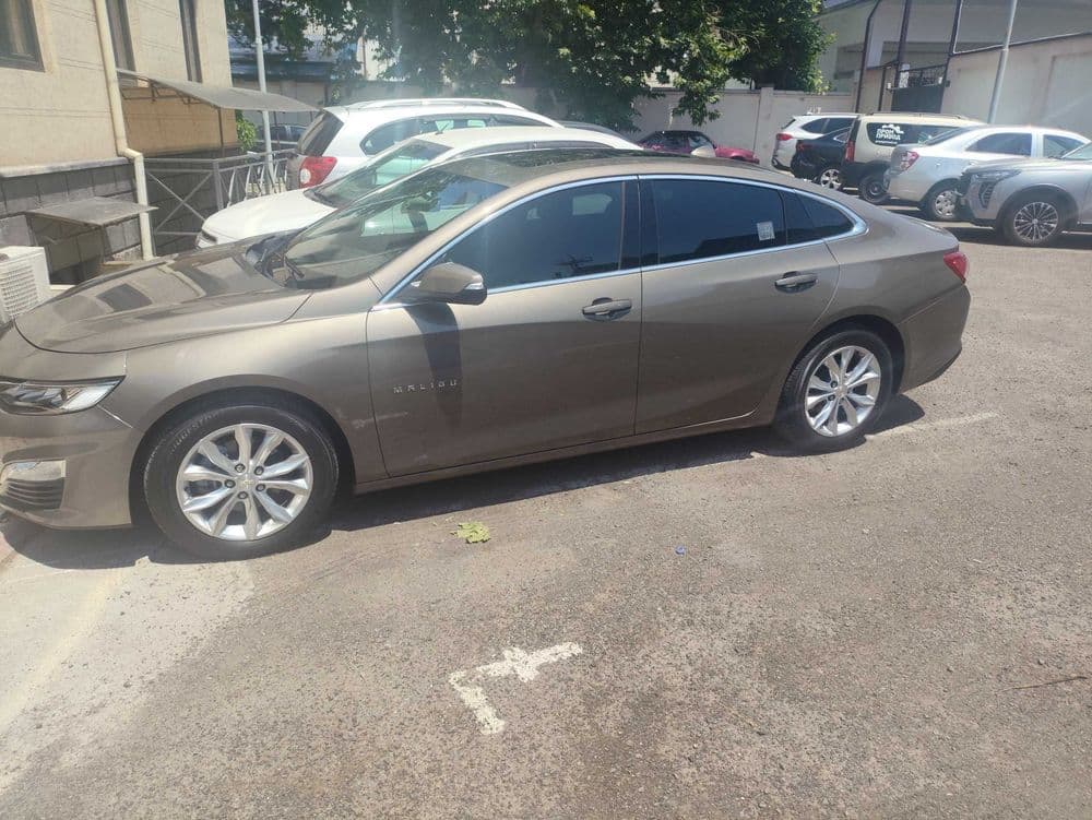 Malibu 2 Turbo Premier пробег 30000 км