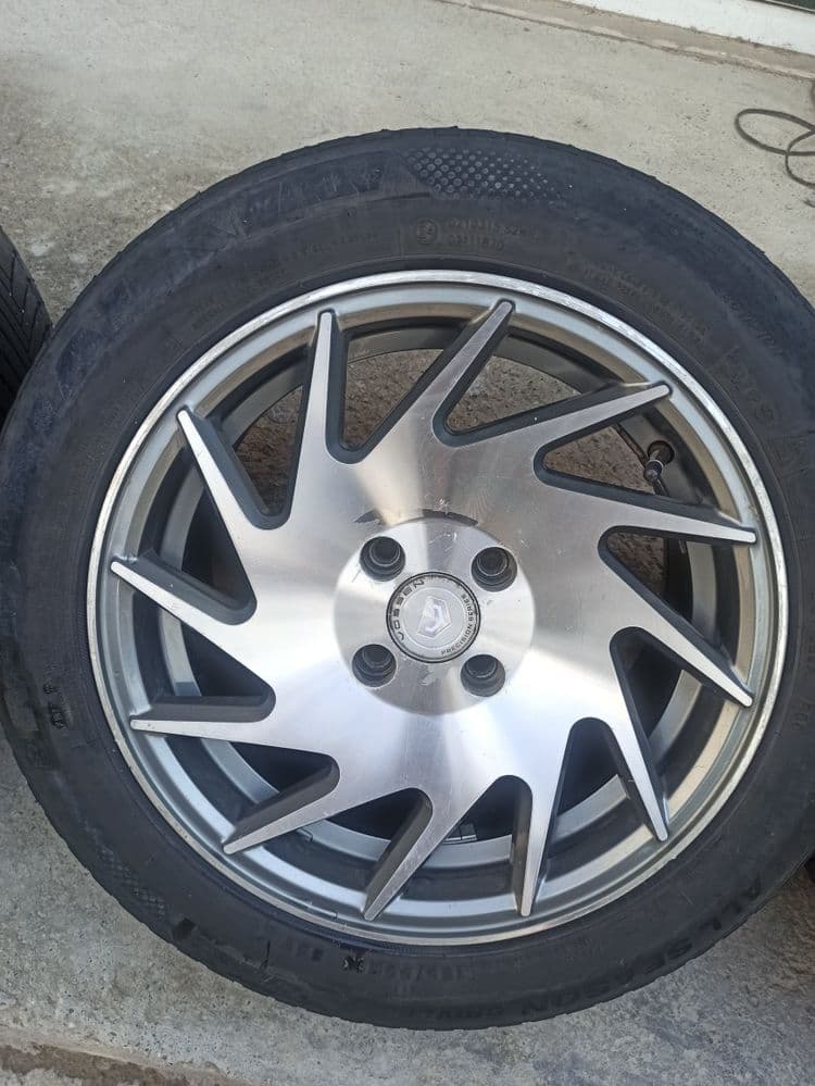 Vossen диска R15