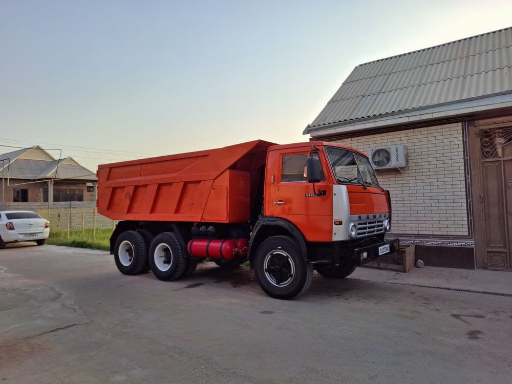 Kamaz 1991 yil sotiladi