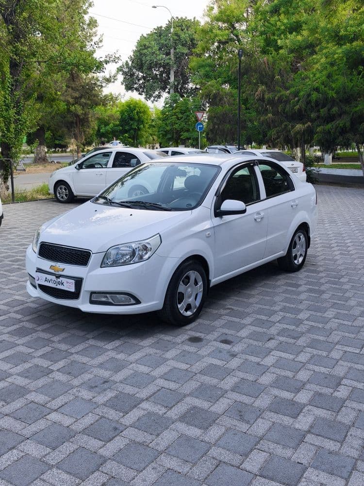 Nexia 3 Avtomat 2018 gaz bor 4
