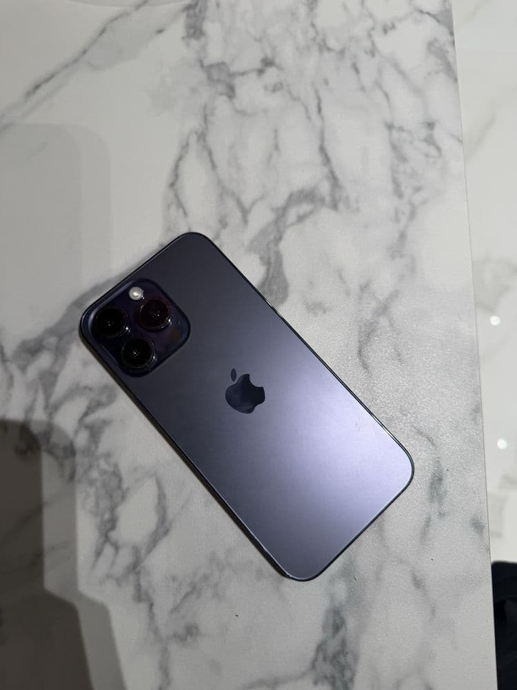 Продаю iPhone 14 Pro Max