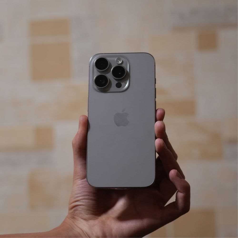 Srochni Iphone 15 pro
