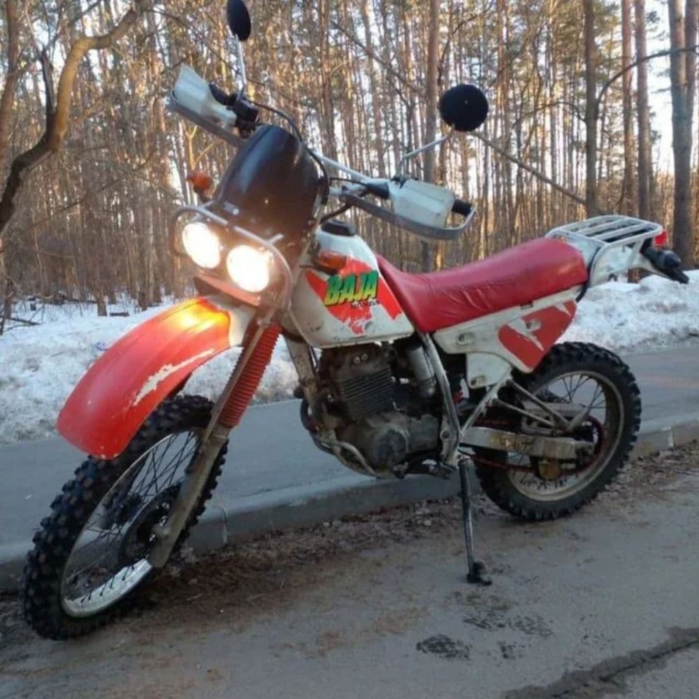 Продаётся мотоцикл HONDA