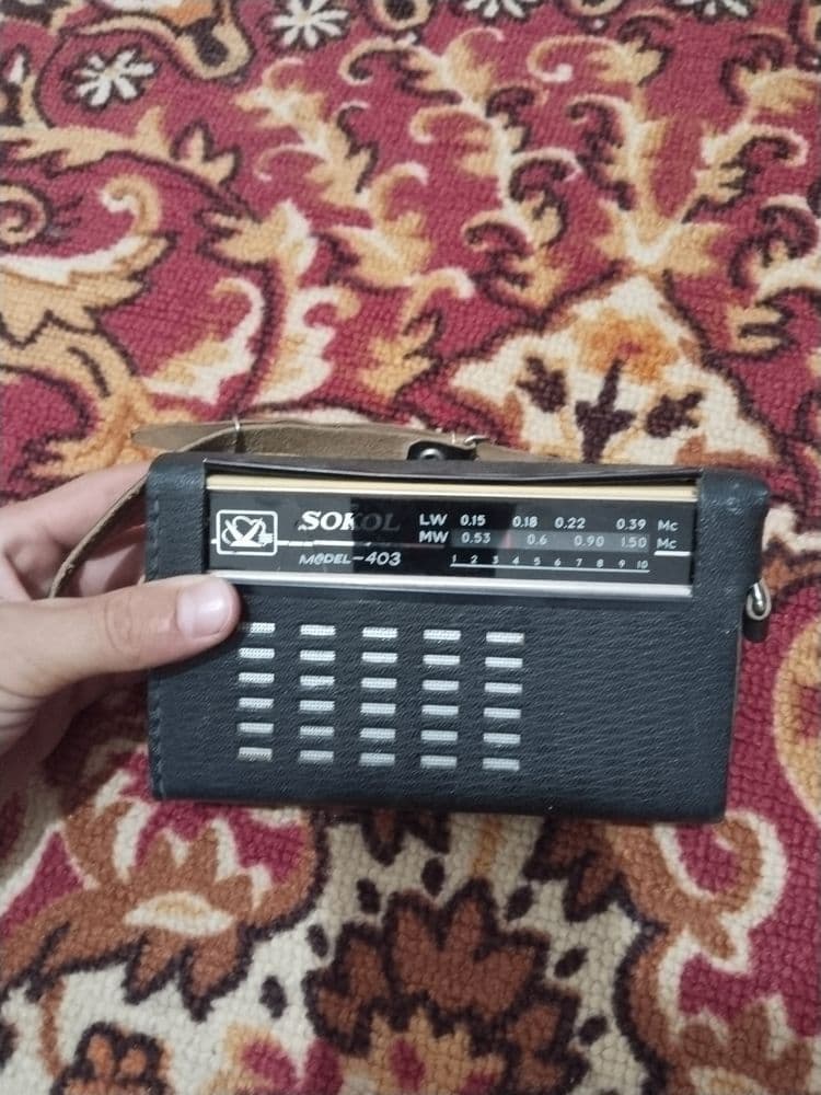 SOKOL-403 eski radio