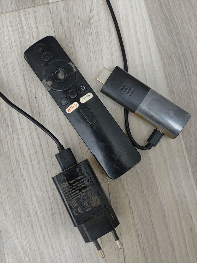 Приставка Mi tv stick hd