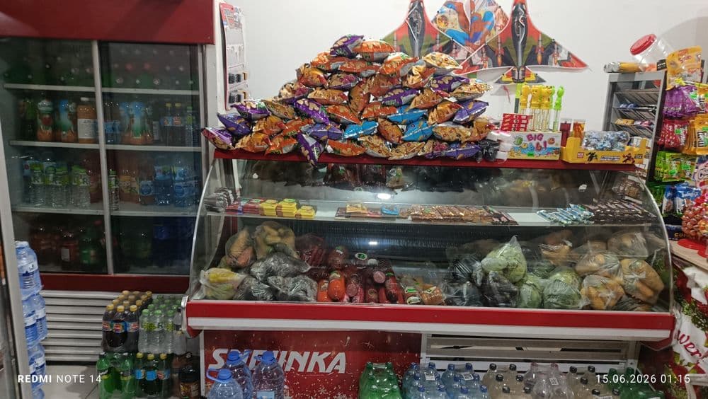 Xolodilnik sotiladi 2 ta chotkiy ishlap turipti