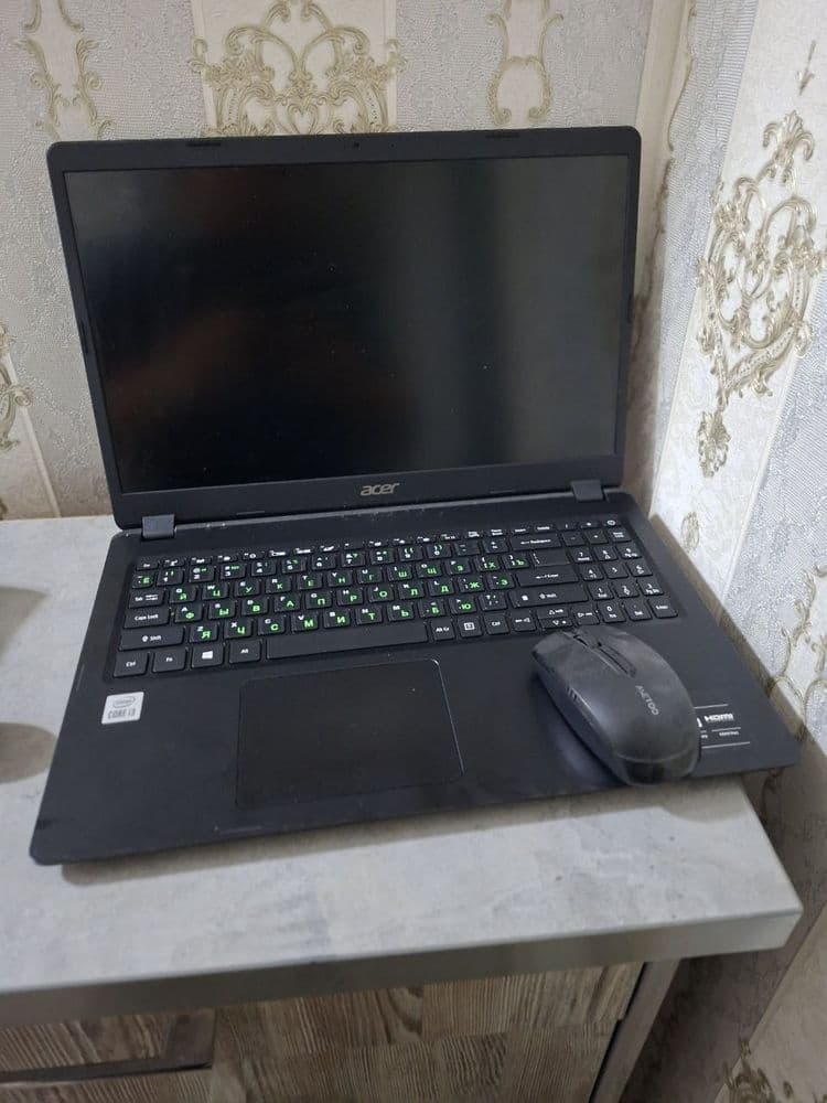 Noutbuk, ACER core3