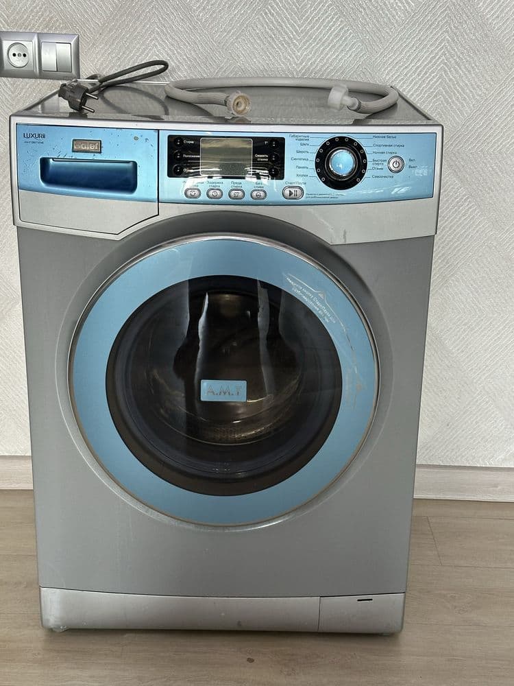 Стиральная машина Haier Luxurii