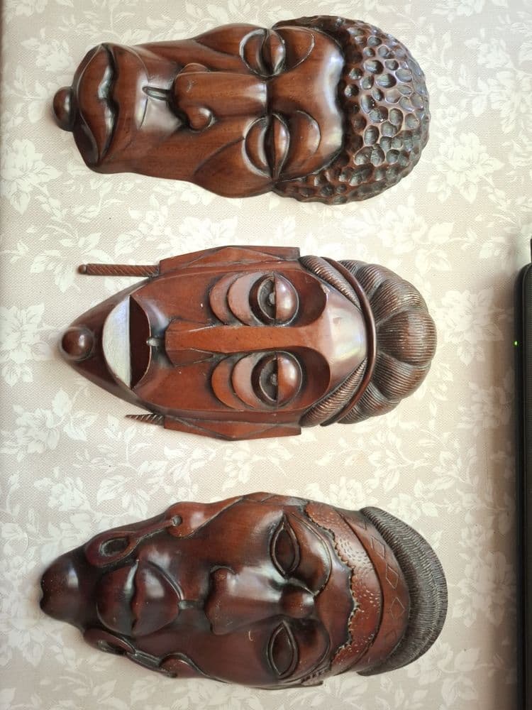 Деревянные маски для декора