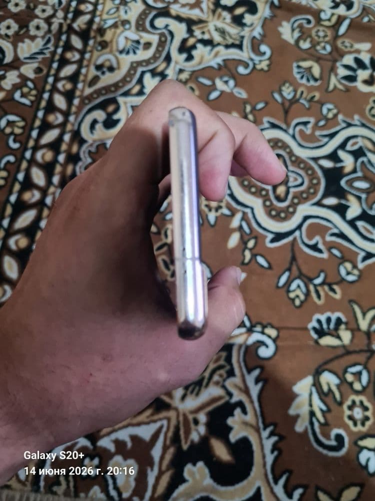 S21 5g 8/256Gb sotiladi.
