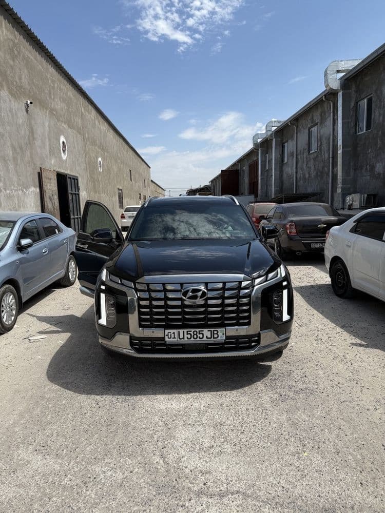 Срочно продам свой автомобиль Хундай Палисад 2025 год
