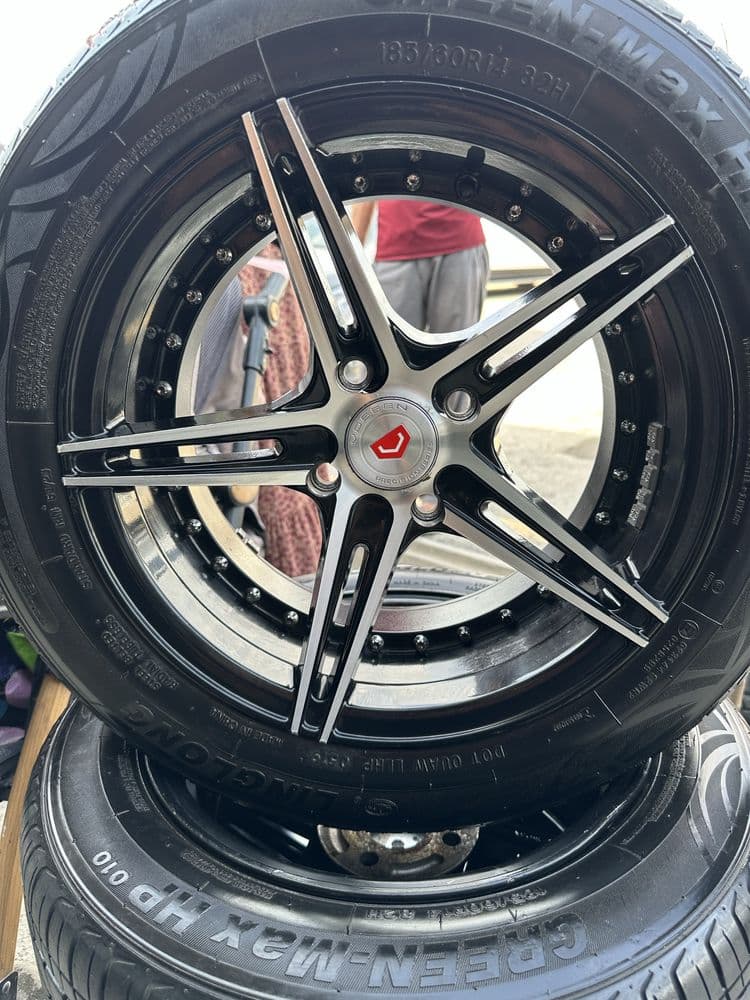 R14 vossen diska balon