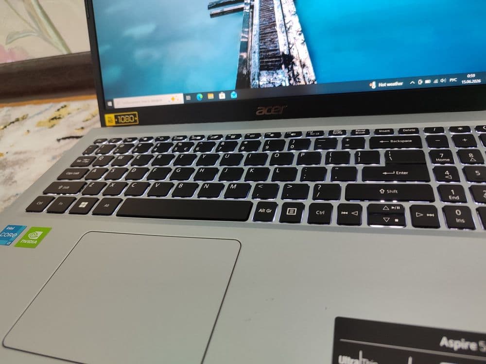 Core i3 11 gen NVIDIA mx450 SSD  FHD IPS