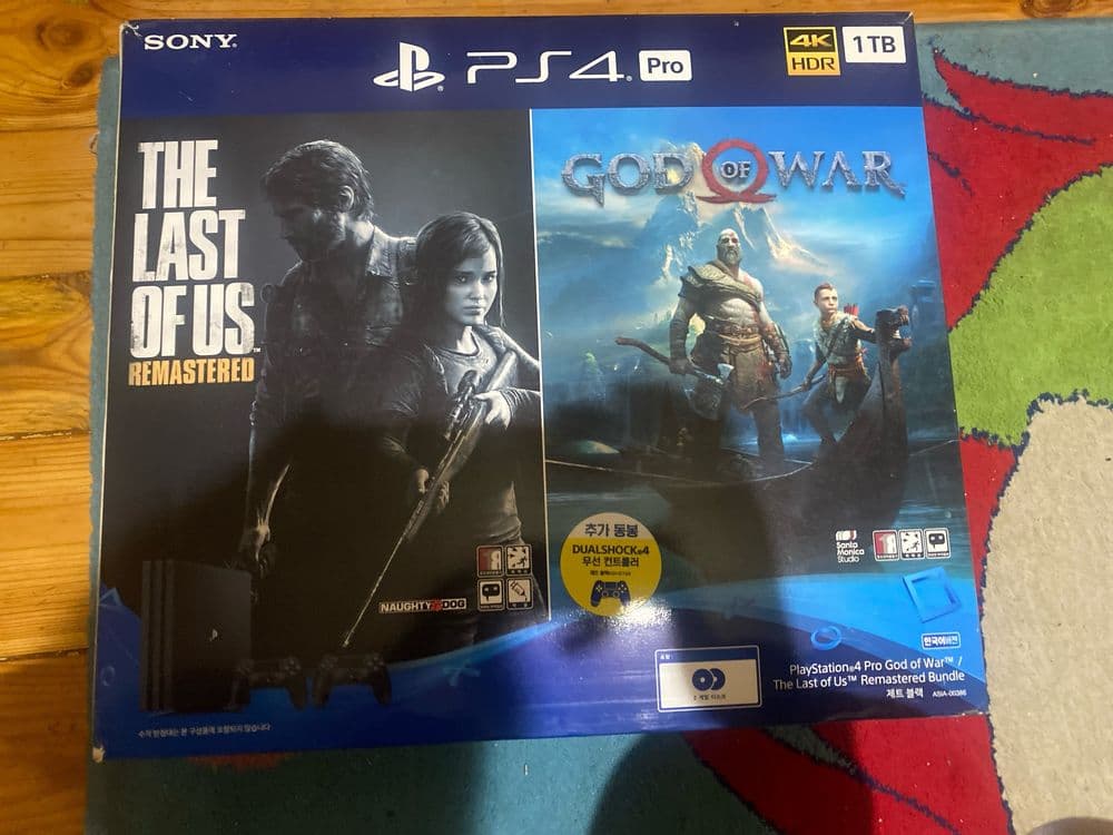 Sony playsation 4 pro 1 tb