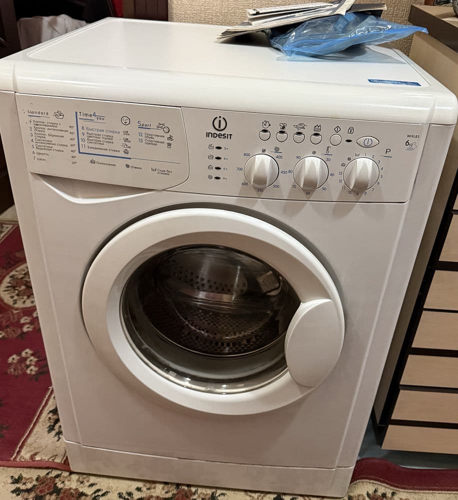Стиральная машинка автомат indesit 6kg в отличном состоянии