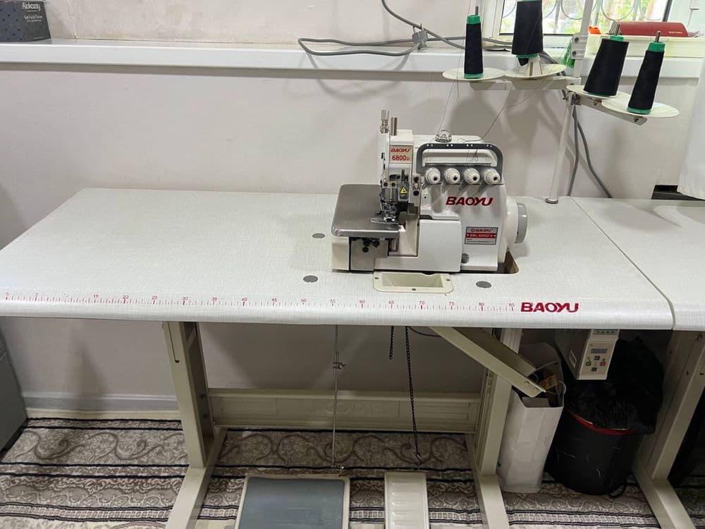 Оверлок машина BAOYU -BML6800