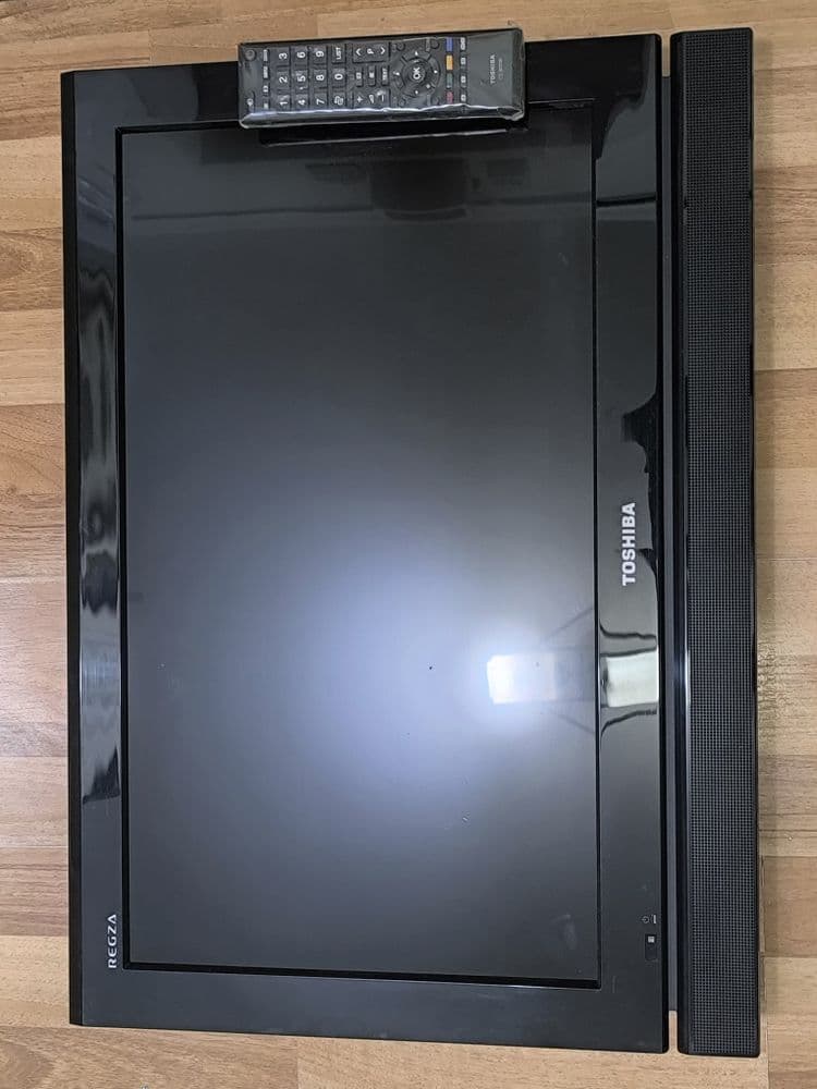 Телевизор Regza Toshiba