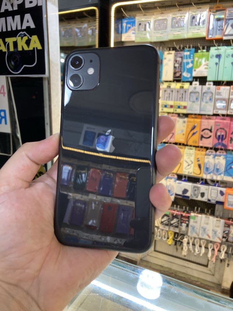Iphone 11 sotiladi 128 xotira