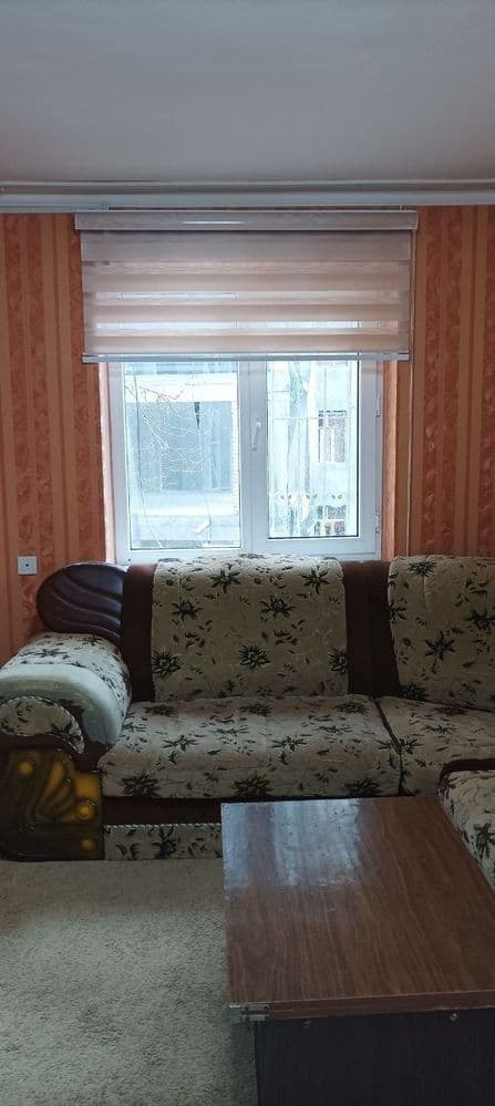 Срочно Аренда 1 комнатная 3 этаж,Гагарина