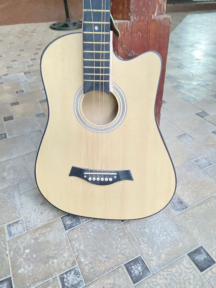 Gitara zapchastga