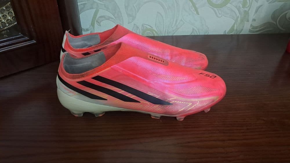 Бутсы Adidas F50 Hyperfast 2 mata kiydim (44 razmer) narxi 300.000