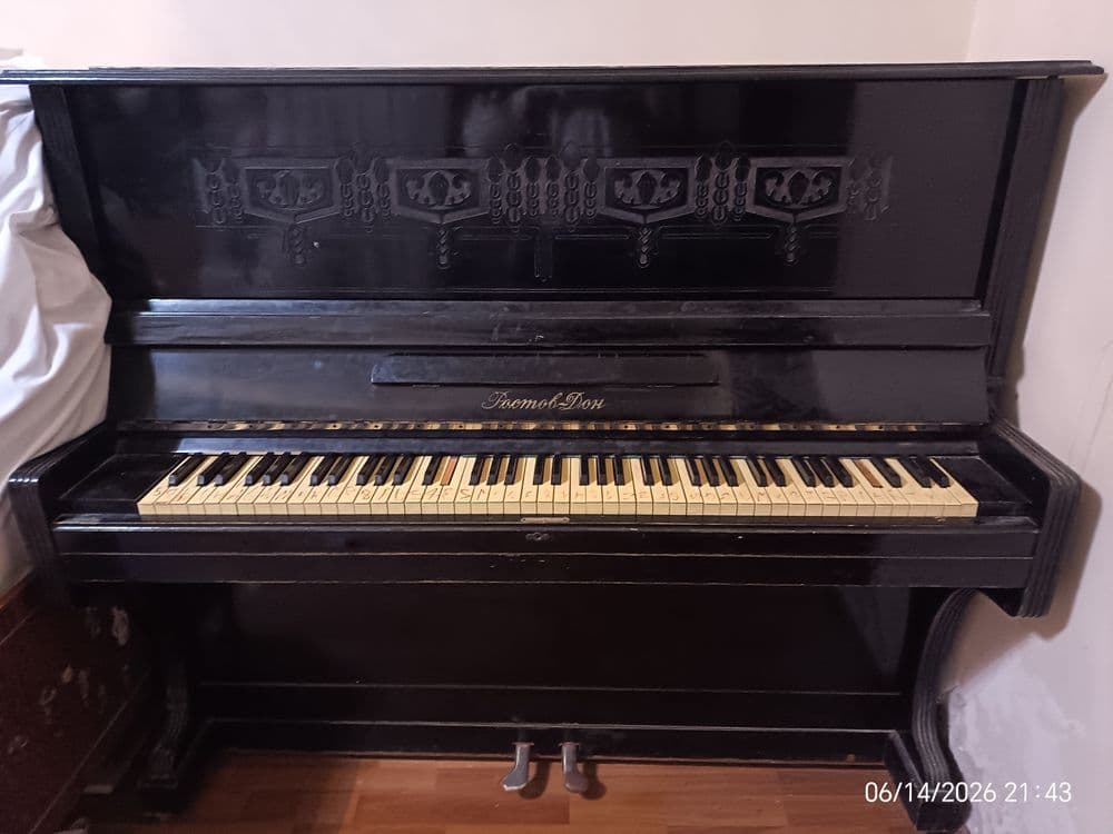 Pianina Piano "rosto-don"